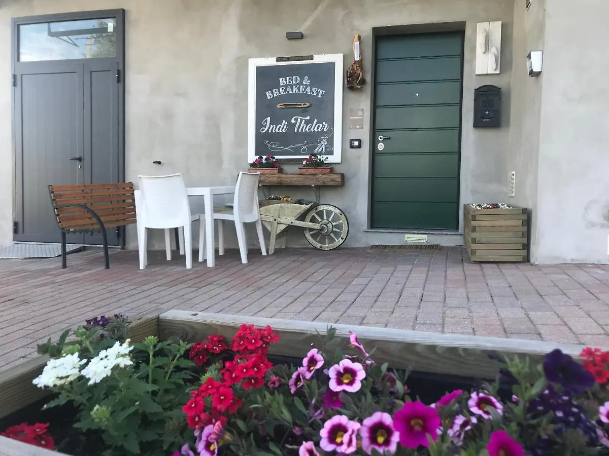Bed & Breakfast Indi Thelar Villa Guardia